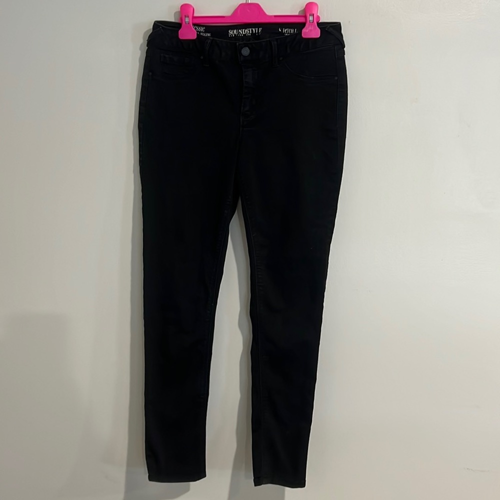 Black stretch skinny jeans